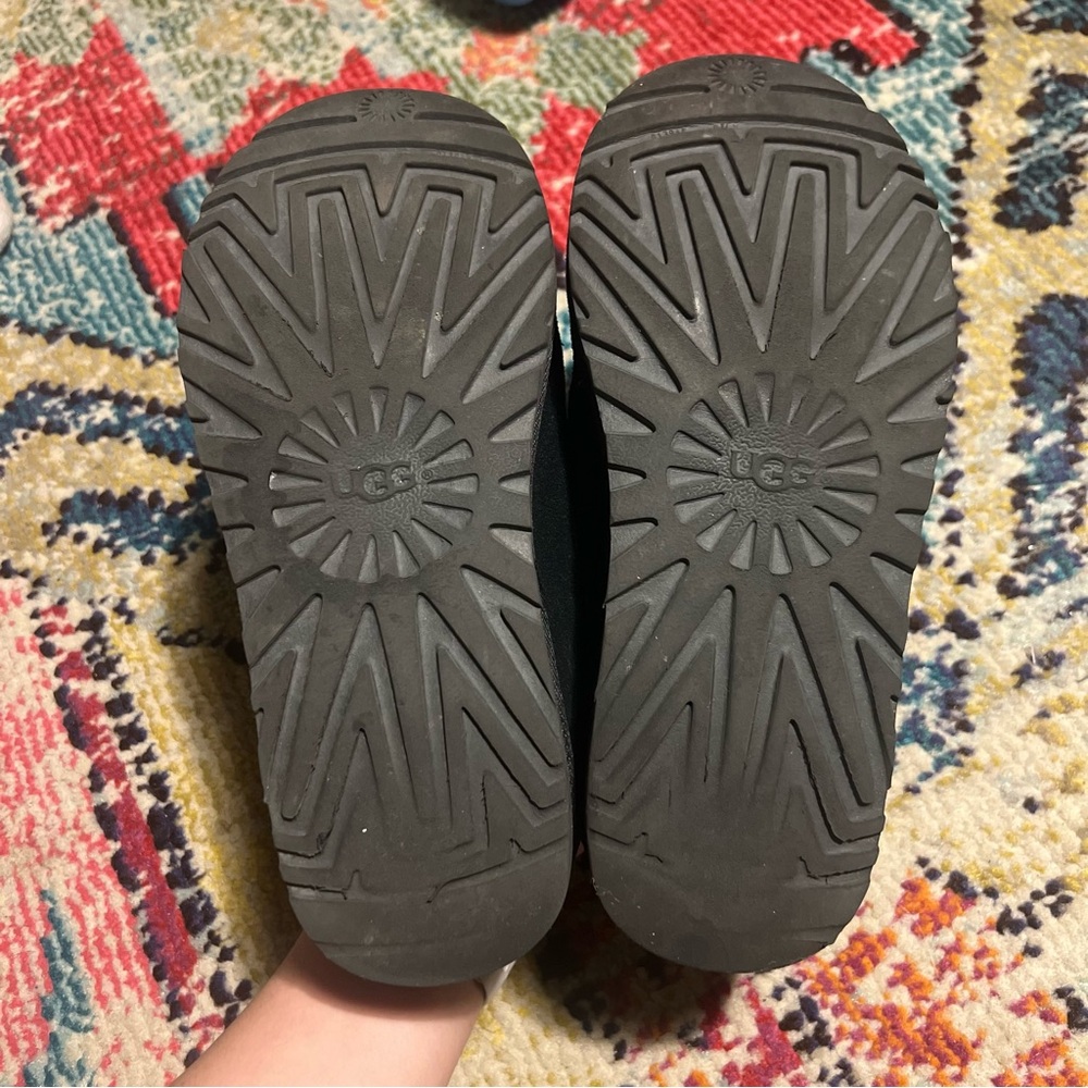 Ugg Tasman black slippers womens size 8 - Picture 5 of 7